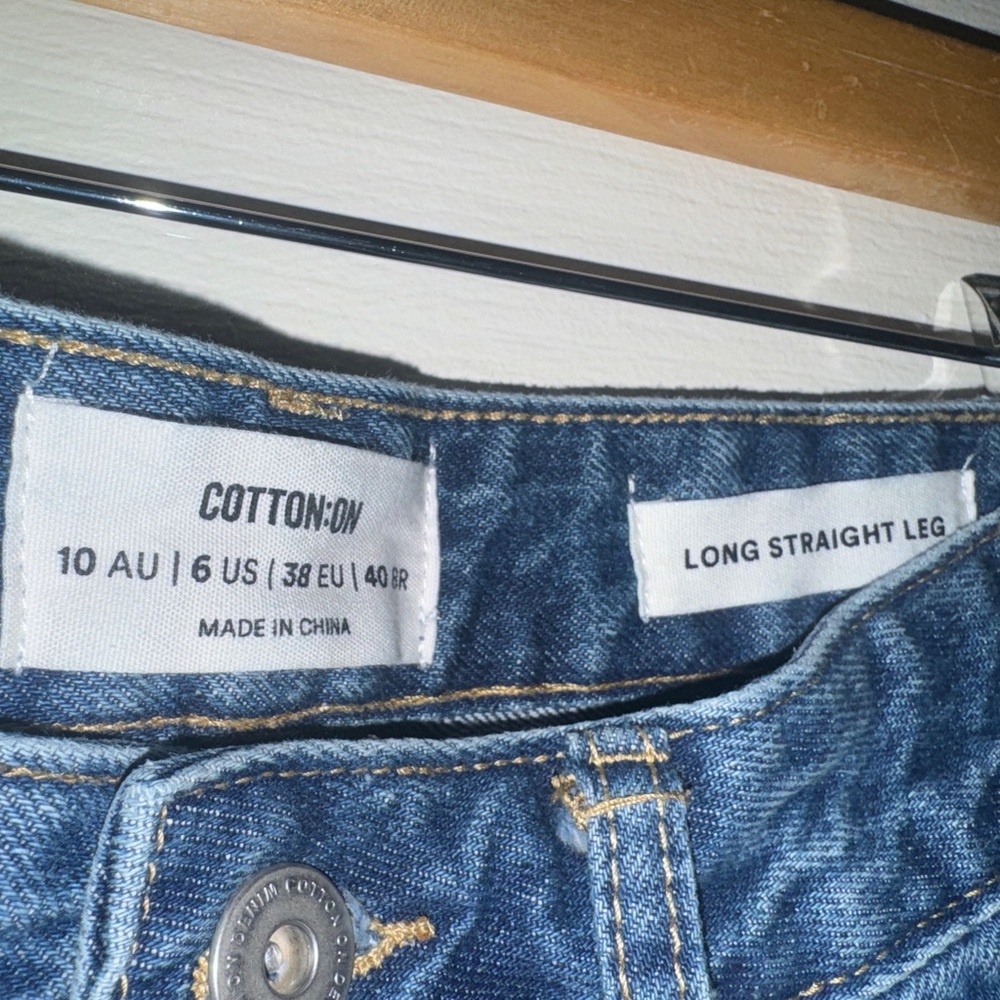 Cotton On Women’s Straight Blue Jeans - Picture 2 of 3